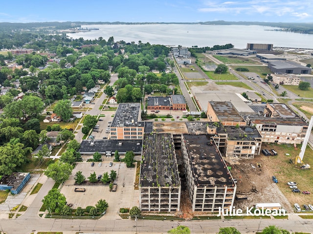 930 Washington Ave Unit 5C, Muskegon, MI 49441 - aerial view of a nearby body of water