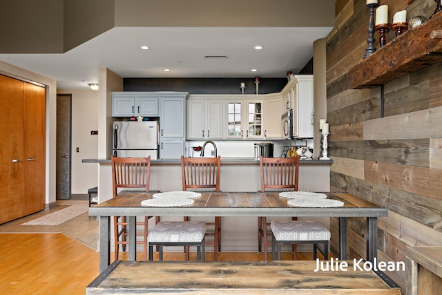 930 Washington Ave Unit 5C, Muskegon, MI 49441 - dining room featuring recessed lighting and light wood finished floors