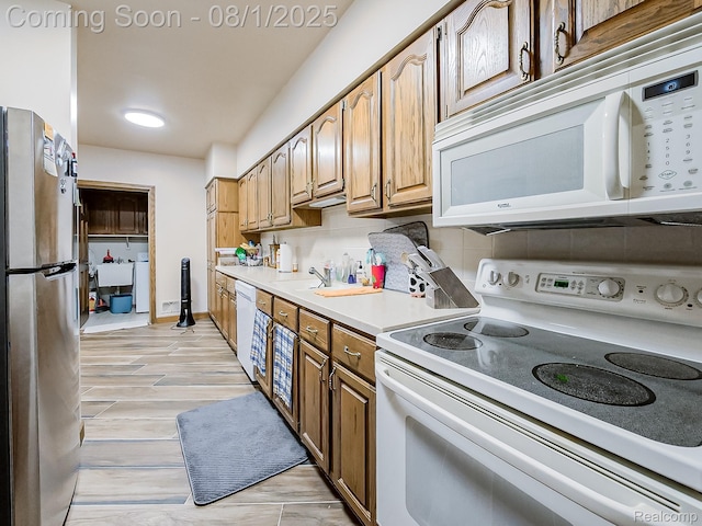 43100 12 Oaks Crescent Dr Unit 5011, Novi, MI 48377 - photo 2