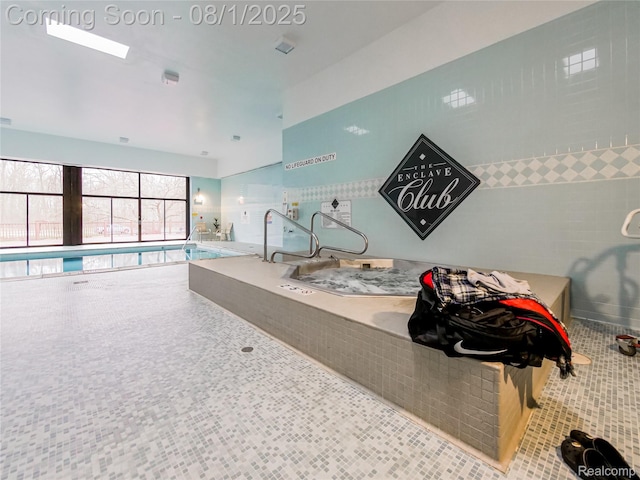 43100 12 Oaks Crescent Dr Unit 5011, Novi, MI 48377 - photo 29