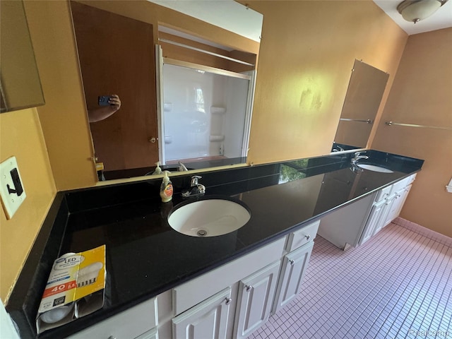 28330 Lahser Rd, Southfield, MI 48034 - bathroom with double vanity, tile patterned floors, and shower / bath combination