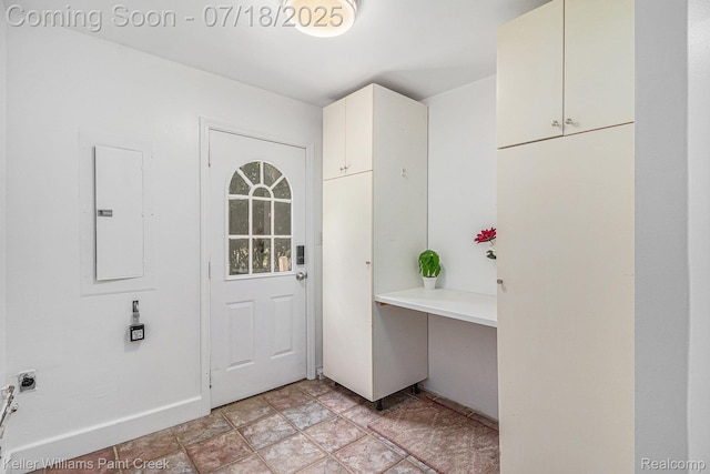 2128 Somerset Rd, Bloomfield Hills, MI 48302 - photo 11