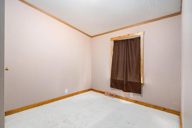 2919 N US Highway 31, Niles, MI 49120 - carpeted empty room featuring ornamental molding and a textured ceiling