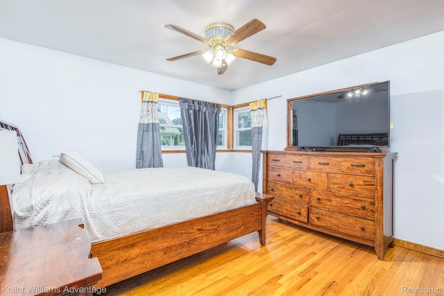 17237 Philomene Blvd, Allen Park, MI 48101 - bedroom featuring wood finished floors and ceiling fan