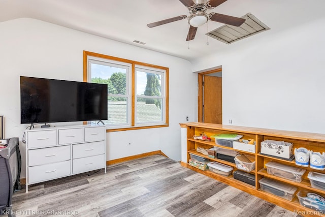 17237 Philomene Blvd, Allen Park, MI 48101 - living area featuring light wood-style floors and a ceiling fan