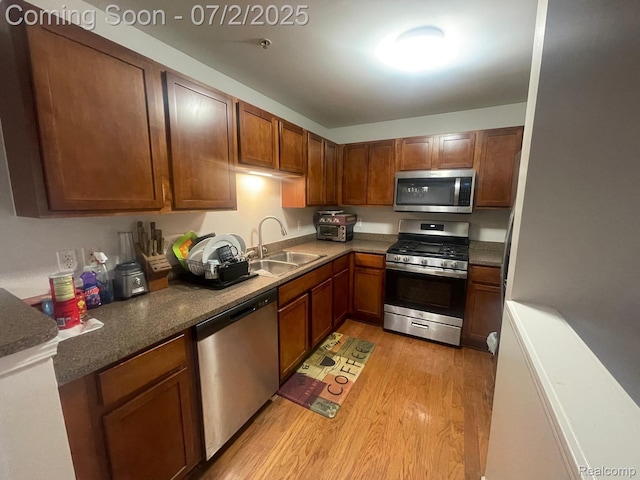 22264 Abbey Ln, Dearborn, MI 48124 - photo 8