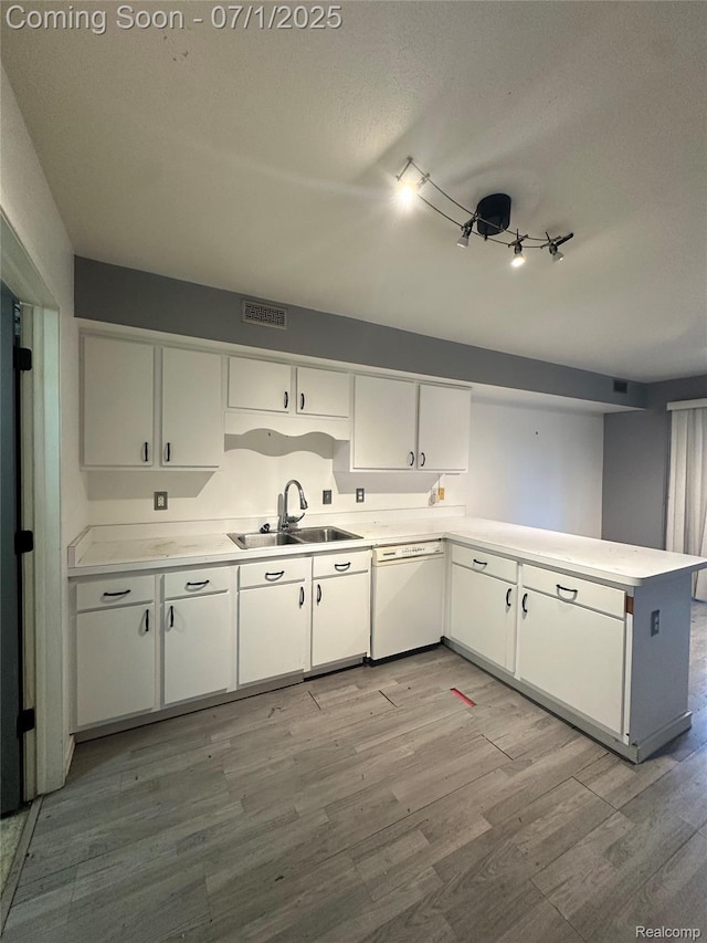 36550 Deerhurst S, Plymouth, MI 48185 - photo 4