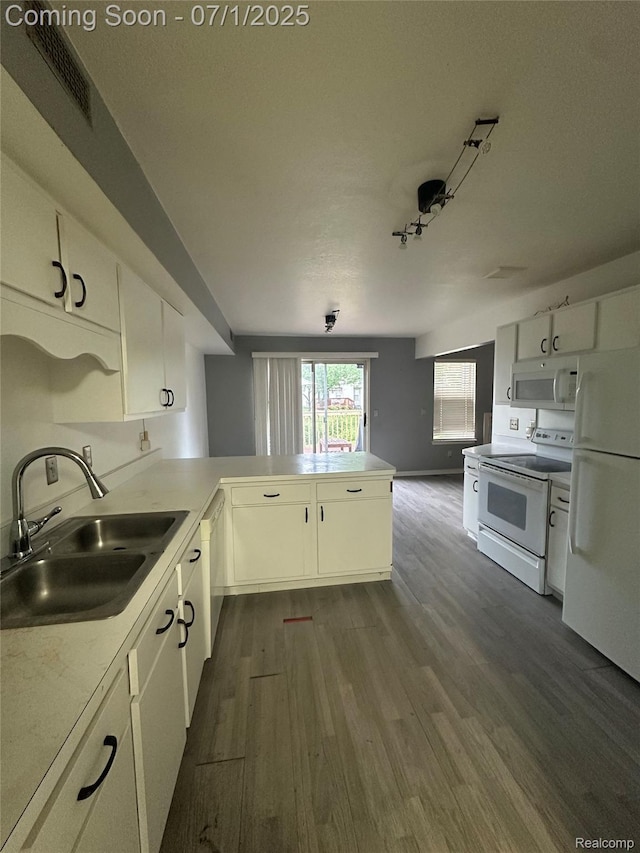 36550 Deerhurst S, Plymouth, MI 48185 - photo 3