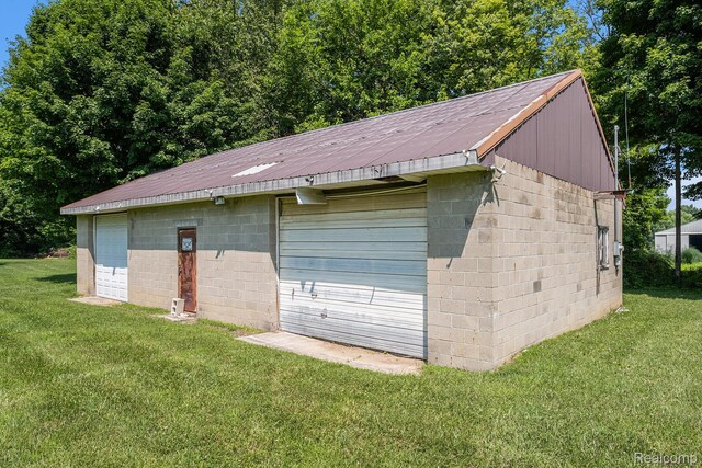 8257 N Genesee Rd, Mount Morris, MI 48458 - photo 14