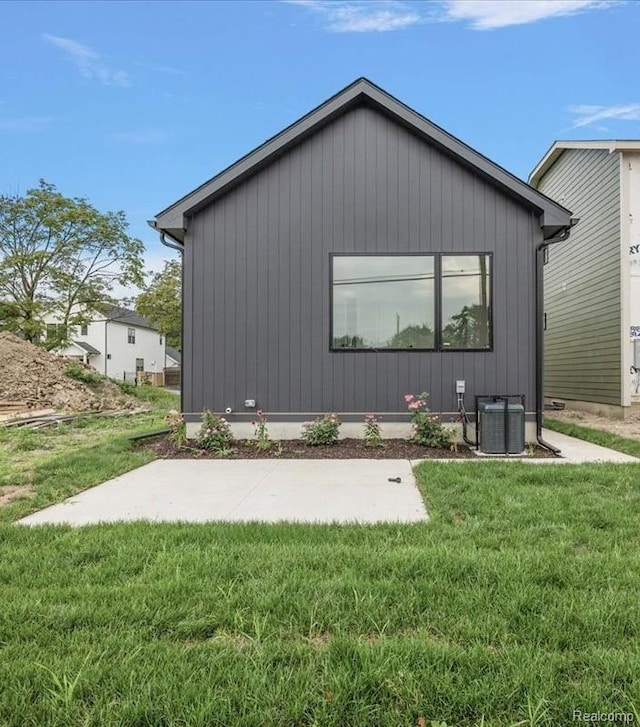 1738 Fischer St, Detroit, MI 48214 - photo 5