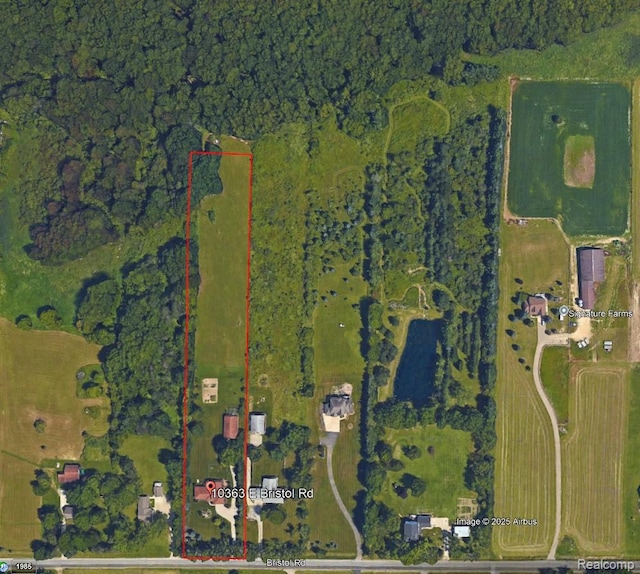 10363 E Bristol Rd, Davison, MI 48423 - aerial map of property and surrounding area featuring property parcel outlined
