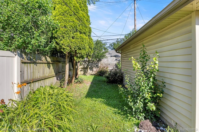 17729 Harman St, Melvindale, MI 48122 - view of yard