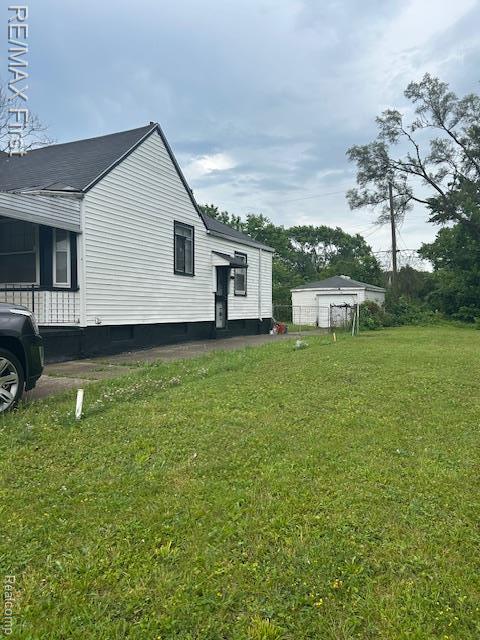 11084 Findlay St, Detroit, MI 48205 - photo 2