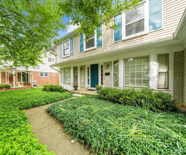 3204 Farmbrook Ct, Ann Arbor, MI 48108 - photo 2