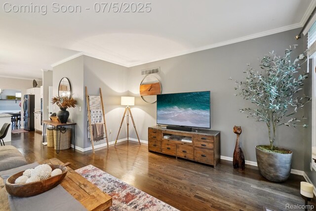 678 Twin Oaks Ct, Rochester Hills, MI 48307 - living room featuring crown molding and wood finished floors