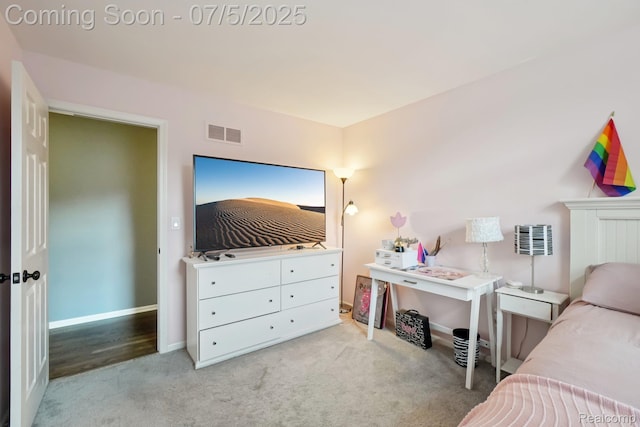 678 Twin Oaks Ct, Rochester Hills, MI 48307 - bedroom featuring carpet