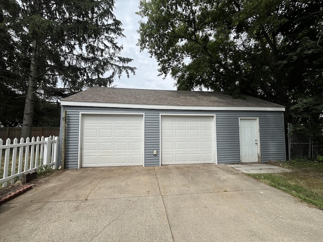 3925 Miramar Ave NE, Grand Rapids, MI 49525 - view of detached garage