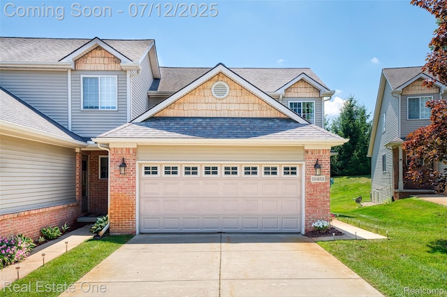 10452 Fawn Ridge Trl, Hartland, MI 48353 - photo 1