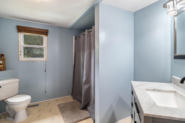 140 N 7th St NE, Cedar Springs, MI 49319 - bathroom with vanity, tile patterned floors, and a shower with curtain
