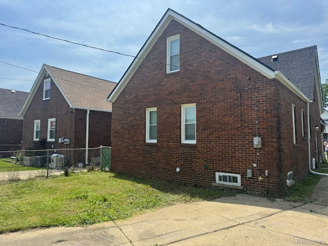 9544 Winthrop St, Detroit, MI 48227 - photo 6