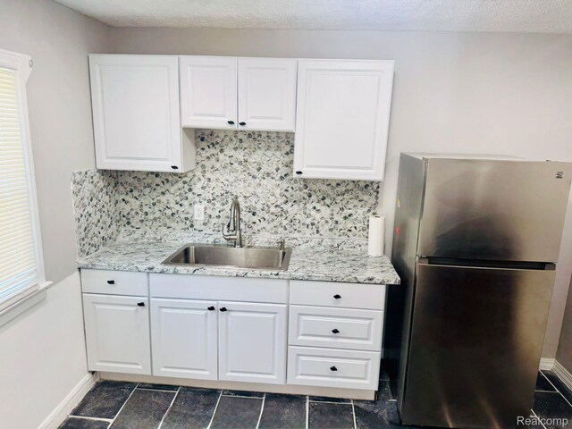 9544 Winthrop St, Detroit, MI 48227 - photo 12
