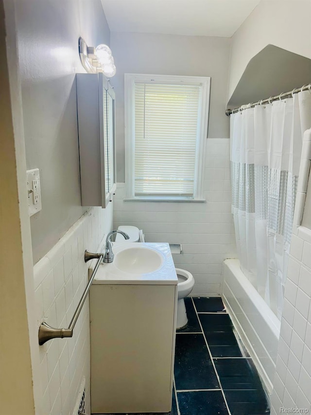 9544 Winthrop St, Detroit, MI 48227 - photo 13