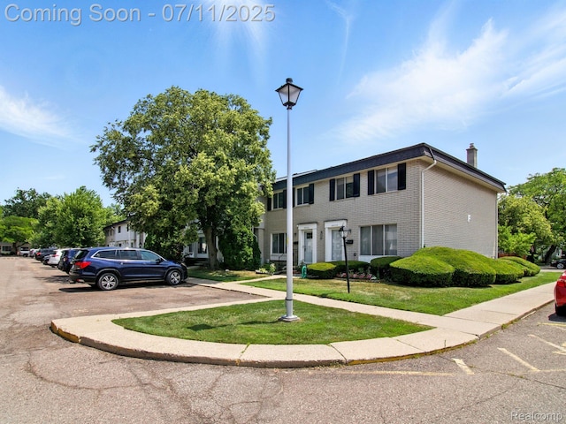 28230 Universal Dr, Warren, MI 48092 - photo 2