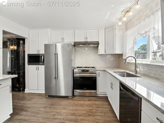 28230 Universal Dr, Warren, MI 48092 - photo 3