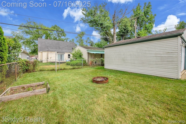 2133 Bailey St, Dearborn, MI 48124 - fenced backyard featuring a garden