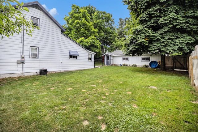 407 W Pine St, Big Rapids, MI 49307 - view of fenced backyard