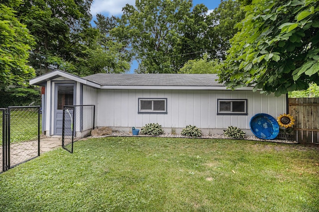 407 W Pine St, Big Rapids, MI 49307 - view of property exterior featuring a shingled roof and crawl space