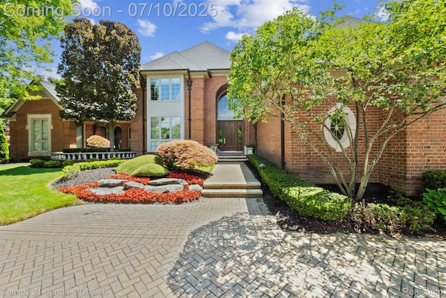 18878 Oak Leaf Ln, Northville, MI 48168 - view of front of house featuring brick siding