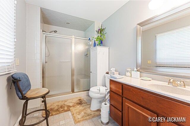 3910 Walker Ave NW, Grand Rapids, MI 49544 - bathroom featuring a stall shower and vanity