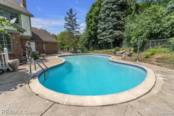 29942 Deer Run Ct, Farmington Hills, MI 48331 - photo 60