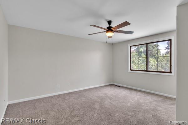 29942 Deer Run Ct, Farmington Hills, MI 48331 - photo 40
