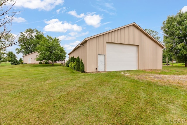 3224 Sand Creek Highway, Adrian, MI 49221 - detached garage with driveway