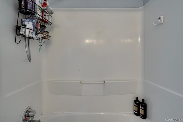 1217 E Madge Ave, Hazel Park, MI 48030 - bathroom featuring washtub / shower combination