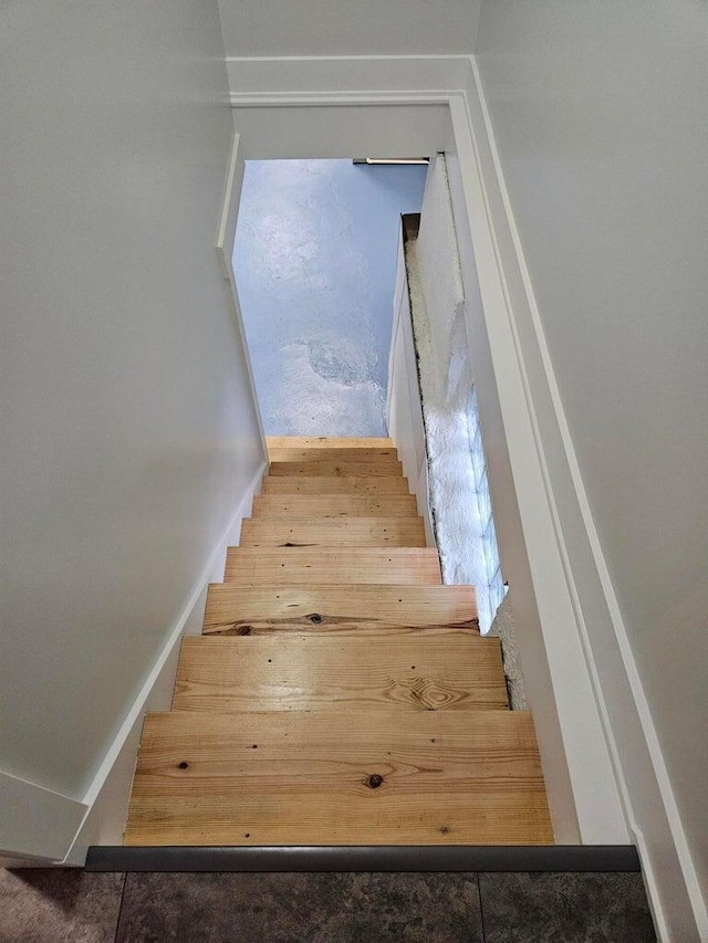 46 Lowell Ave NE, Grand Rapids, MI 49503 - view of stairs