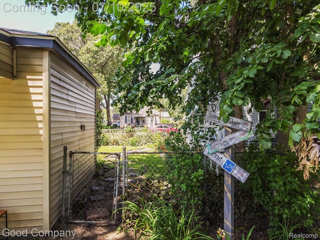 36149 Schley Ave, Van Buren, MI 48186 - view of yard with a gate