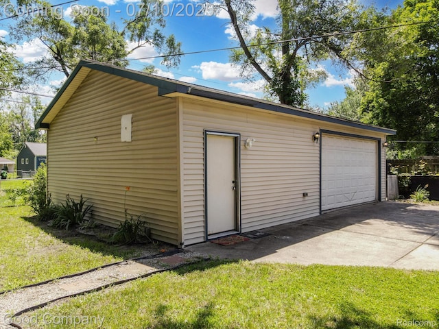 36149 Schley Ave, Van Buren, MI 48186 - detached garage featuring concrete driveway