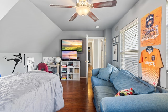 127 Ridgeview Ct, Grass Lake, MI 49240 - bedroom with wood finished floors, lofted ceiling, and a ceiling fan