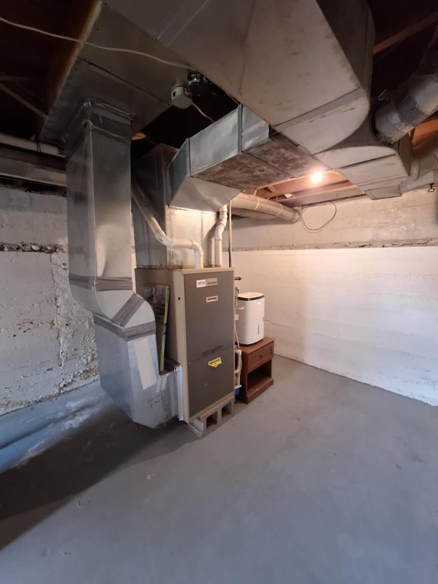 7 Hewitt St, Quincy, MI 49082 - view of unfinished below grade area