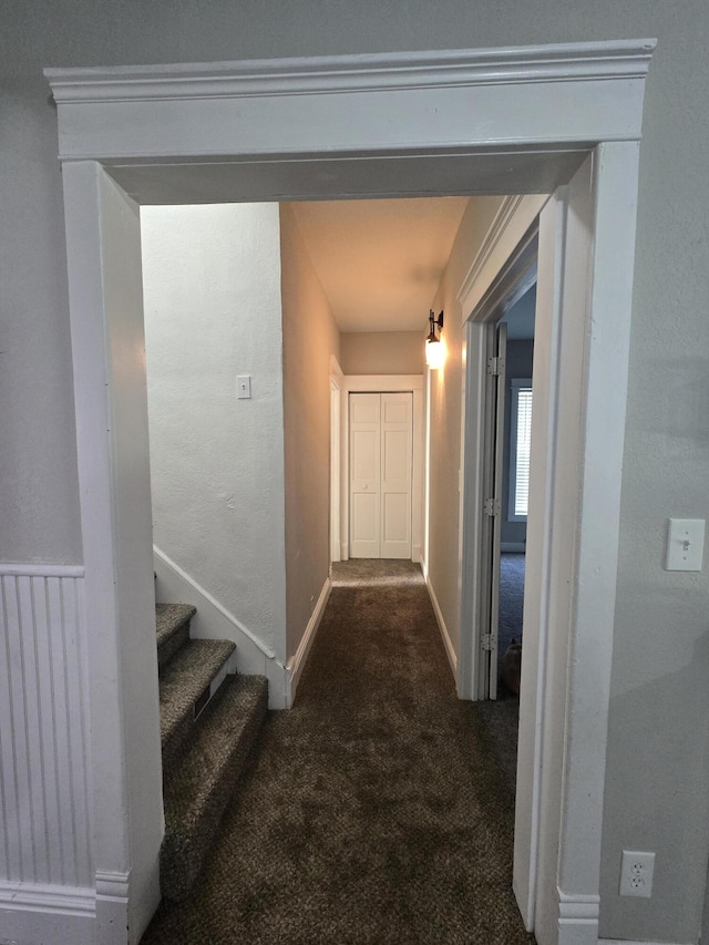7 Hewitt St, Quincy, MI 49082 - hallway with carpet and stairs
