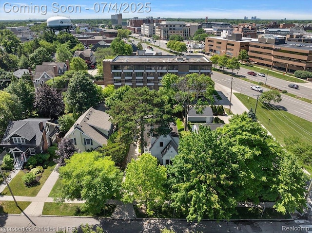 524 Oakland Ave, Birmingham, MI 48009 - drone / aerial view