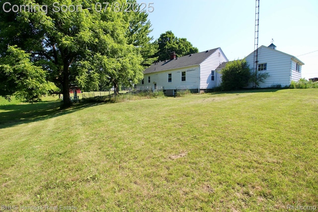 4201 N Burkhart Rd, Howell, MI 48855 - view of green lawn