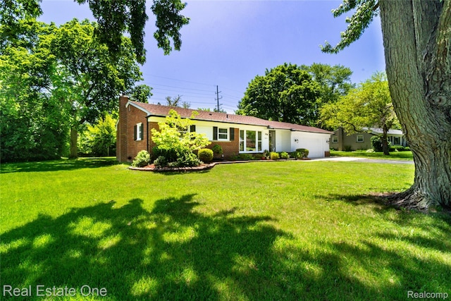 27875 Peppermill Rd, West Bloomfield, MI 48331 - photo 2