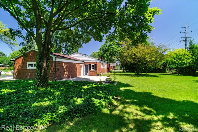 27875 Peppermill Rd, West Bloomfield, MI 48331 - photo 24