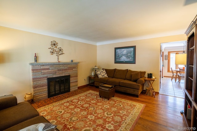 3320 Middlefield Dr, Trenton, MI 48183 - photo 6