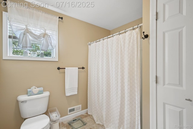 378 Fruitdale Ln, Pinckney, MI 48169 - full bath featuring tile patterned floors and curtained shower