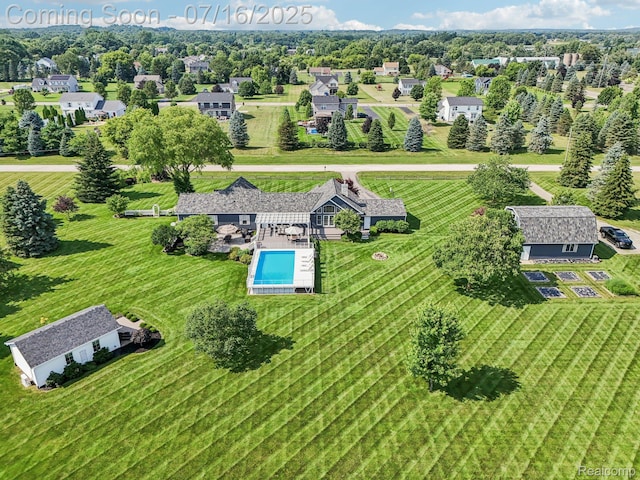 378 Fruitdale Ln, Pinckney, MI 48169 - aerial view of a pool area